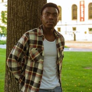 Meet your Posher, Ismael